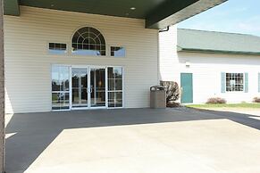 Boarders Inn & Suites by Cobblestone Hotels - Shawano