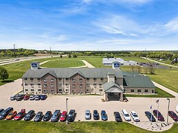 Boarders Inn & Suites by Cobblestone Hotels - Shawano