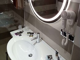 Mercure Rome Leonardo da Vinci Airport