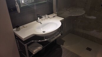 Mercure Rome Leonardo da Vinci Airport