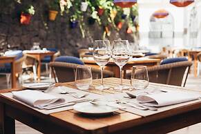 Princesa Yaiza Suite Hotel Resort