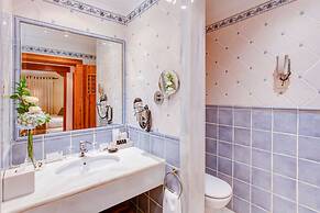 Princesa Yaiza Suite Hotel Resort