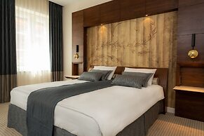 Mamaison Le Regina Boutique Hotel