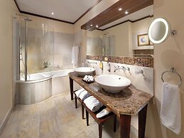 Mamaison Le Regina Boutique Hotel