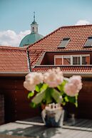 Mamaison Le Regina Boutique Hotel