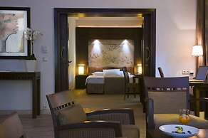 Mamaison Le Regina Boutique Hotel