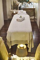 Mamaison Le Regina Boutique Hotel