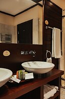 Mamaison Le Regina Boutique Hotel