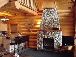 Chancellor Peak Chalets