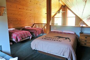 Chancellor Peak Chalets