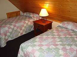 Chancellor Peak Chalets