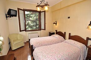 Hotel Ristorante Lago Bin