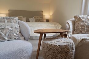 Reserva Rotana Hotel