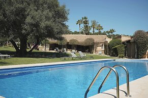 Reserva Rotana Hotel