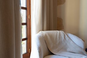 Reserva Rotana Hotel