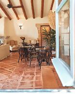 Reserva Rotana Hotel