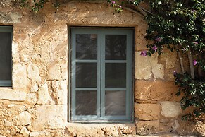 Reserva Rotana Hotel