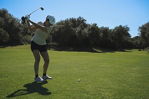 Reserva Rotana Hotel