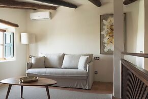 Reserva Rotana Hotel