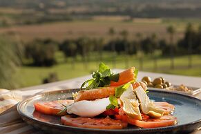 Reserva Rotana Hotel