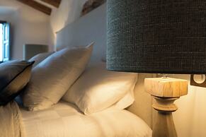 Reserva Rotana Hotel