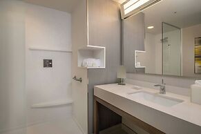 Courtyard by Marriott London