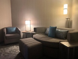 Courtyard by Marriott London