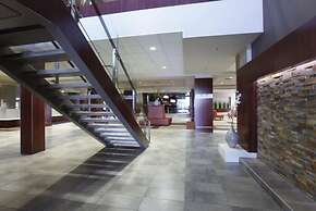 Viscount Gort Hotel