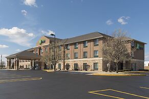 Holiday Inn Express Gas City by IHG