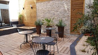 Hotel Paris Villette