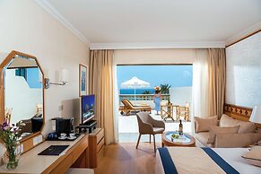 Constantinou Bros Athena Beach Hotel