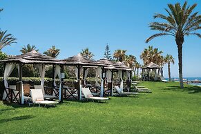 Constantinou Bros Athena Beach Hotel
