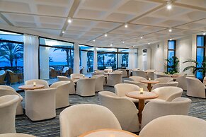 Constantinou Bros Athena Beach Hotel