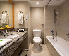 Constantinou Bros Athena Beach Hotel