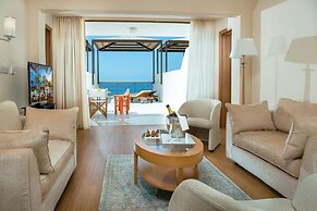 Constantinou Bros Athena Beach Hotel