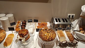 Maison Lutetia R