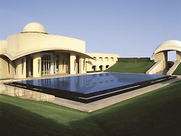 Trident, Gurgaon