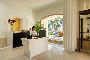 Trident, Gurgaon