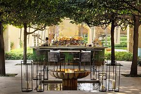 Trident, Gurgaon