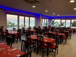Aparthotel First Flatotel International