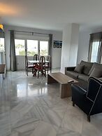 Aparthotel First Flatotel International