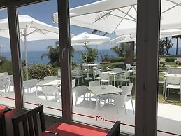 Aparthotel First Flatotel International