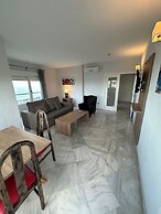Aparthotel First Flatotel International