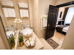 Angel's Home Hotel