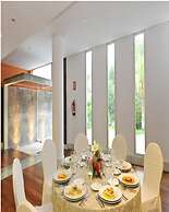 Hotel Salobreña Suites