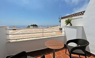 Hotel Salobreña Suites