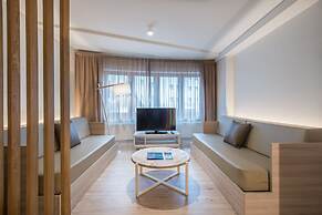 Hotel & Aparthotel Cosmos