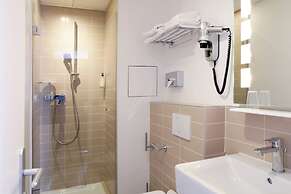 Contact Hotel Alizé Montmartre