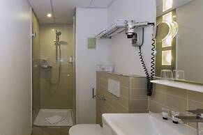 Contact Hotel Alizé Montmartre