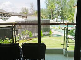 Amora Beach Resort Phuket